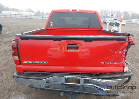 2005 Chevrolet Silverado 1500 Ls из США, поврежденный, VIN 2GCEC13T251393472